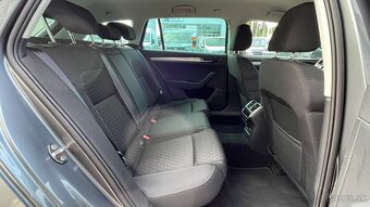 Škoda Superb Combi 2,0TDI DSG 7 110kW 2022 - 15
