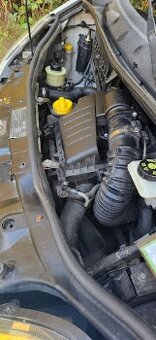 Renault Trafic Furgon 2.0 dCi 115k L1H1P1 Furgon - 15