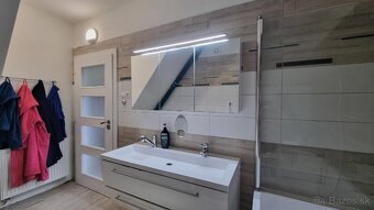 Predám RD v BB, Šalková, slnečný pozemok 1200m2 - 15