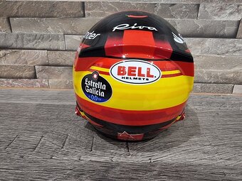 HELMY Ferrari 1:2 Leclerc -orig.podpisy,Sains Vettel - 15