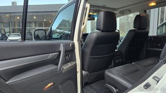 Mitsubishi Pajero 3.2 DID Instyle, ťažné + ODPOČET DPH - 15
