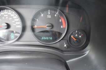 JEEP COMPASS - 15