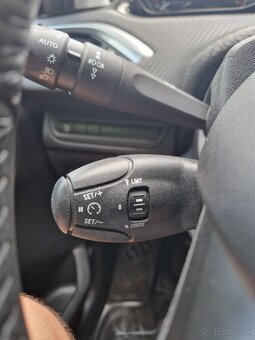Predám Peugeot 2008 1.2 benzín/plyn - 15