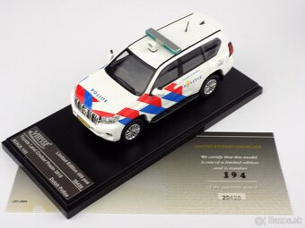 TOYOTA LAND CRUISER PRADO 1:43 VITESSE - 15