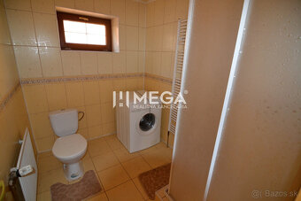 Na prenájom priestranný rodinný dom v obci Modra nad Cirocho - 15