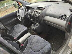 Mitsubishi space wagon 4x4, 2,4GDi, 6-miestne 2kusy - 15