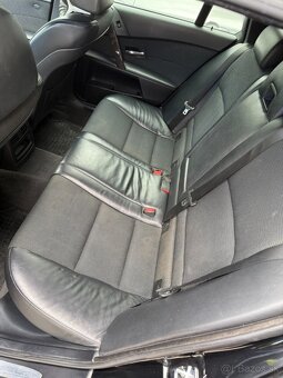 Na predaj BMW e61 530XD 196,5KW (265 koní). 318000km. - 15