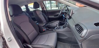 Hyundai i30 CW 1.5 DPi 81kW Comfort - 15