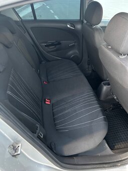 Corsa ENJOY 1,4 benzín - 15