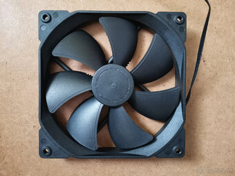 Ventilátory 120 a 140mm aj Noctua a RGB - 15