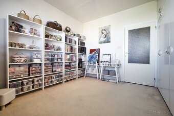 Rezervované 3 izbový byt s loggiou 78,78m2, V. Clementisa - 15