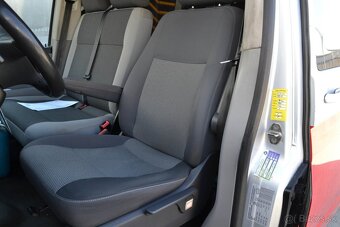 Volkswagen Caravelle 2.0TDi - 15