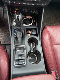 Hyundai Tucson 2.0 CRDi HP Premium 4x4 A/T - 15