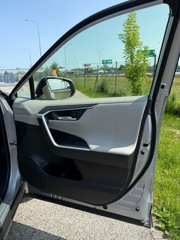 Toyota, RAV-4, 2.5L, 131 kW, BA 95 + hybrid, 9.6.2022 - 15