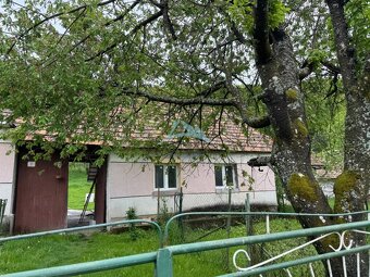 Na predaj: Rodinný dom / chalupa v obci Medovarce – 379 m² - 15