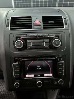 VW Touran 2.0TDi 103kw | Ťažné | VELKÝ SERVIS | MANUÁL - 15