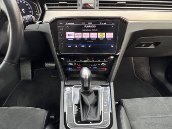 Volkswagen Passat Variant model 2021 - 15