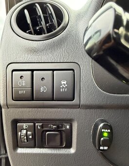 Suzuki Jimny - 15