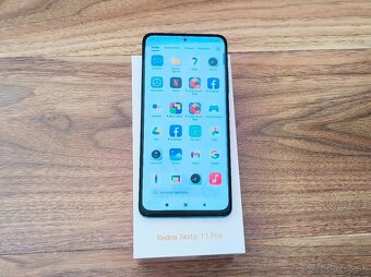Xiaomi Redmi Note 11 Pro; 6,67“ AMOLED; 128GB; Android 13 - 15