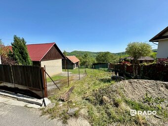 RADO | Krásny pozemok 2404m2 so stodolou, Horná Súča - Dúbra - 15