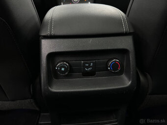 Ford Galaxy 2.0 TDCi EcoBlue twin-turbo Titanium A/T - 15