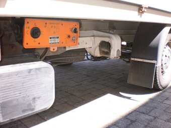 Mercedes-Benz Sprinter - 15