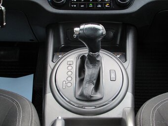Kia Sportage 2.0 CRDI - AUTOMAT - 4x4 - splátka 120,-€ - 15