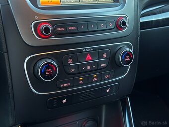Kia Sorento 2.2 AWD 1.majiteľ, komplet historia - 15