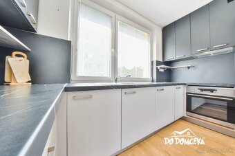 DO DOMČEKA |  Svetlý 2-izbový byt s balkónmi a parkovaním na - 15
