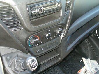 IVECO DAILY 2,3 35 140 S16 2020 nový model - 15