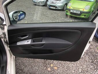 Fiat Grande Punto 1.6JTD 88kW digi klima 150tkm 2009 - 15