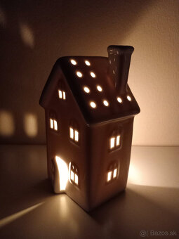 Keramický domček na čajovú sviečku 16x9x8 cm - 15