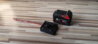 Adaptér batérie Milwaukee M18 - 15