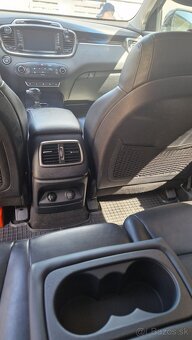 Predám KIA Sorento - 15