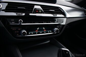 BMW Rad 5 530e xDrive M Paket A/T / AJ NA SPLÁTKY /PROTIÚČET - 15