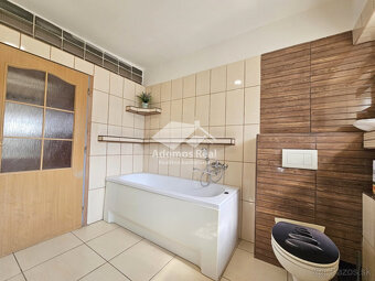 6-IZBOVÝ RODINNÝ DOM KOŠICE - OKOLIE / VALALIKY - 15