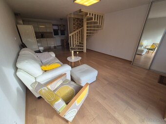 Na predaj moderný mezonetový byt s predzáhradkou a parkovaní - 15