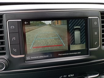 Toyota Proace Verso Long 2,0D 130kW A8 r.2019 8miestne - 15