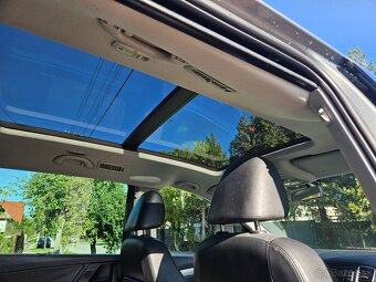 VW Sharan 2.0Tdi Automat 7 miestny Panoráma - 15
