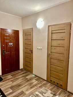 Predaj 3-izbový byt so zariadeným a parkovacím miestom  - 15