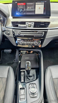 BMW X1 xDrive 20i A/T 141kW 4/2020 168000km TOP - 15