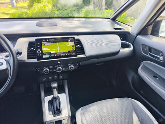 Honda Jazz Crosstar - 15