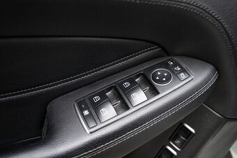 Mercedes Benz GLE 350d 4MATIC - 15
