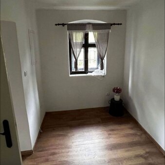 Na predaj zrekonštruovaný rodinný dom v Čiernej Lehote - 15