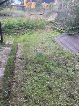 REZERVOVANÝ Rodinný dom v procese rekonštrukcie pred dokonče - 15