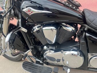 Kawasaki VN900 Clasic Vulcan - 15