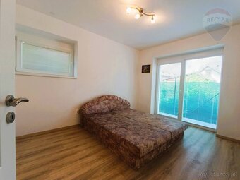 PRENÁJOM: Priestranný 3-izbový bungalov s parkovaním vo dvor - 15