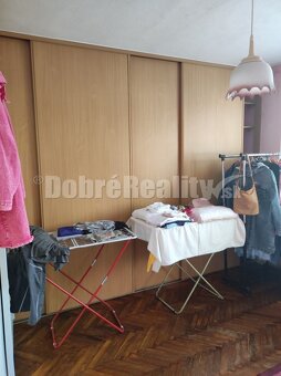 Dvojgeneračný RD v Ludaniciach, tichá ulica - 15