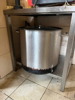 Zariadenie do reštaurácie - 15