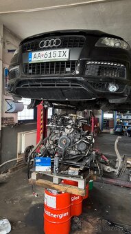 Audi Q7 - 15